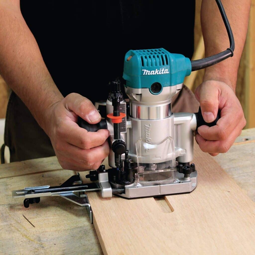 Makita RT0701CX7 Compact Router Kit review