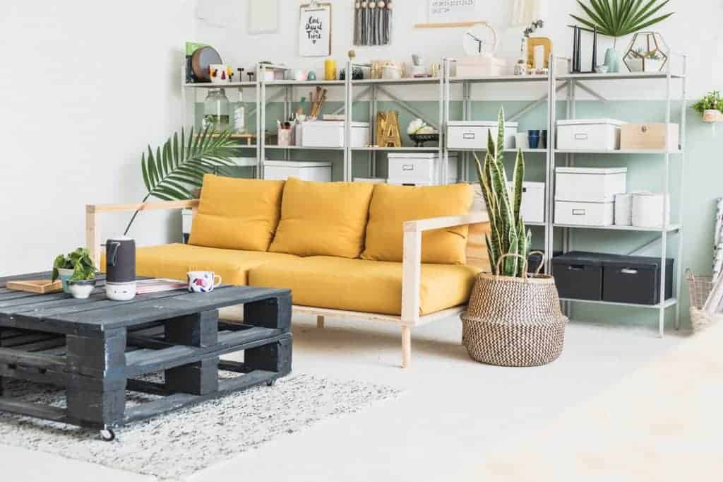 Stylish DIY Wooden Studio Sofa