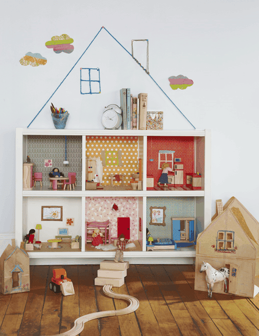 DIY Bookcase Dollhouse