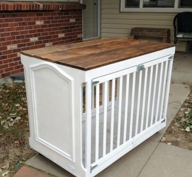 DIY Repurposed Crib Dog Crate