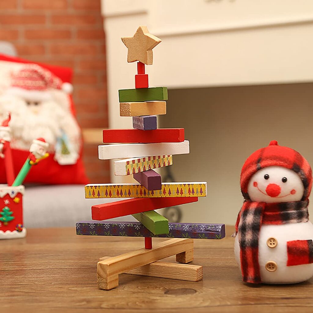 14 Amazing DIY Wooden Christmas Tree Ideas For This Christmas