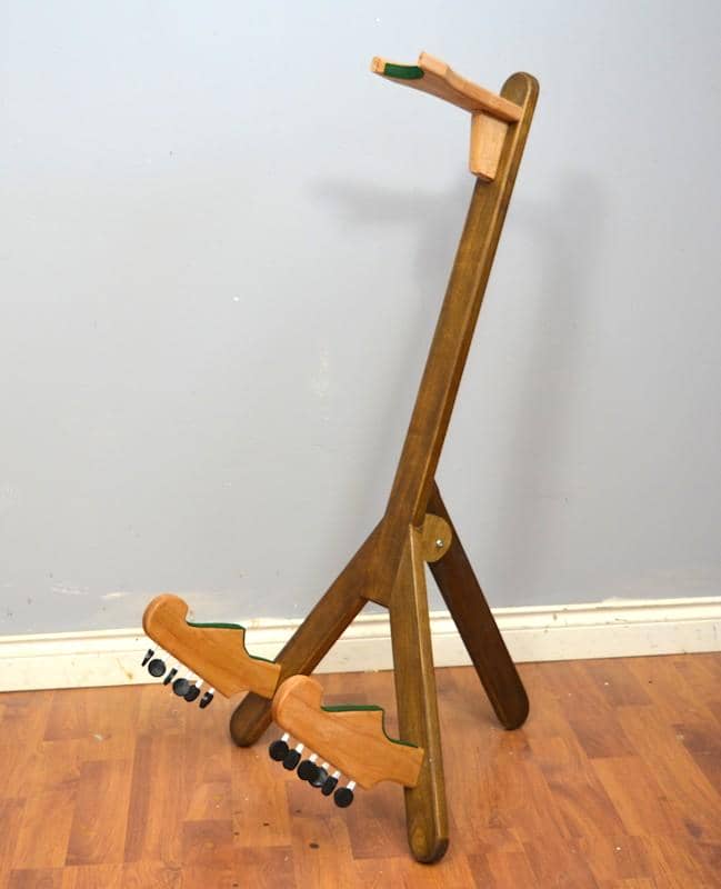 Custom Guitar Stand With Headstock Design