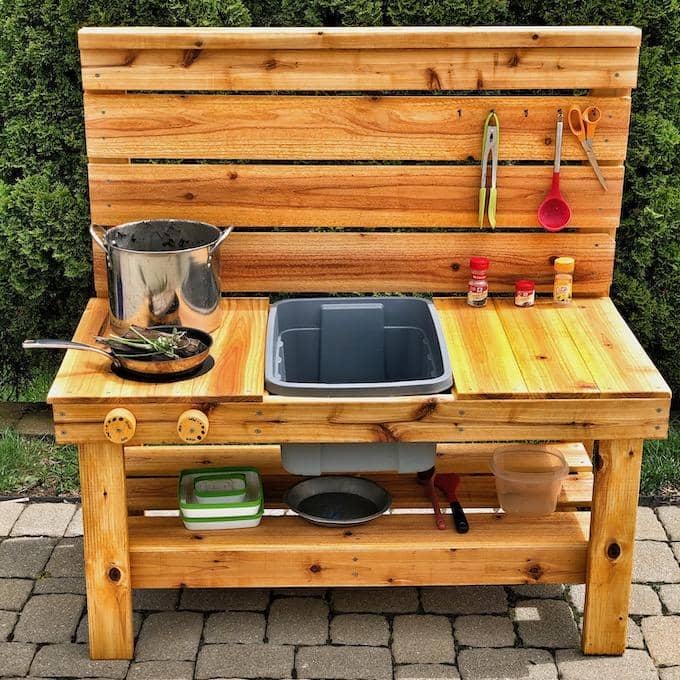 Cedar Mud Kitchen