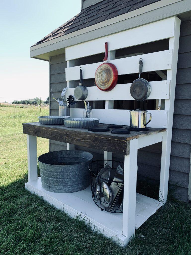 11 DIY Outdoor Mud Kitchen Ideas For Your Kids - Pro Tool Guide