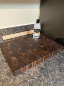 Thirteen Chefs Food Grade Mineral Oil using